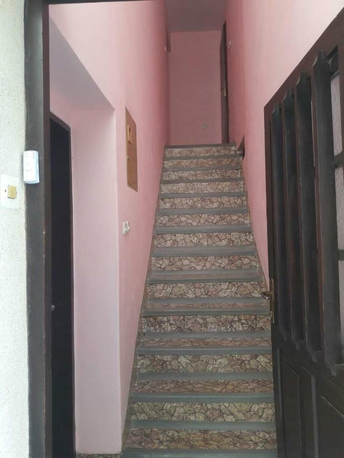 Suncica Apartments Kaštela Екстериор снимка