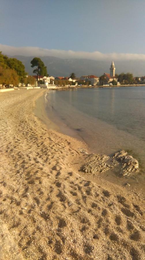 Suncica Apartments Kaštela Екстериор снимка