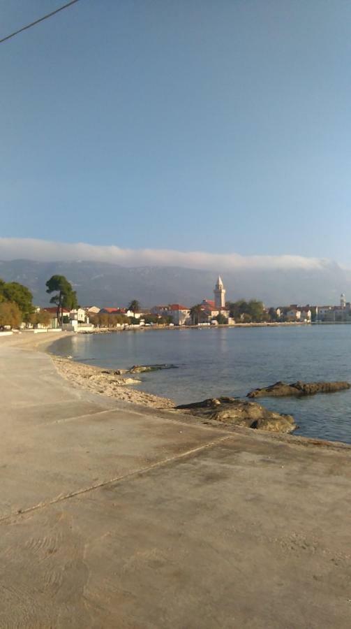 Suncica Apartments Kaštela Екстериор снимка